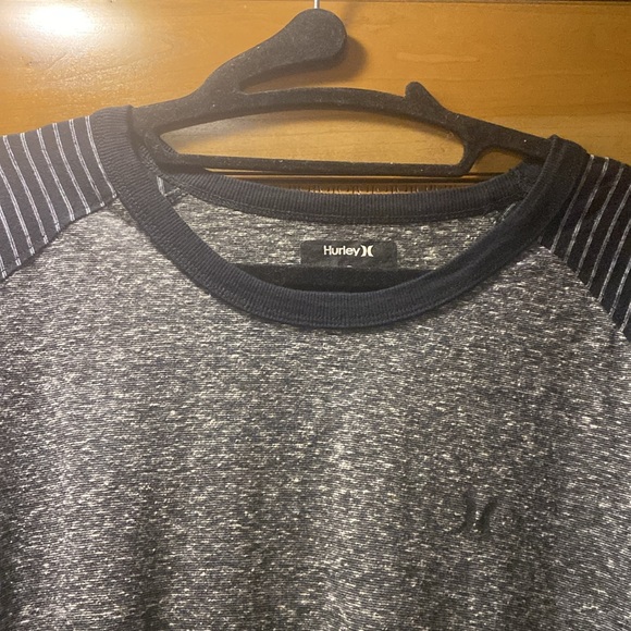 Hurley Long Sleeve Gray & Black T-Shirt Size XL - Picture 5 of 10